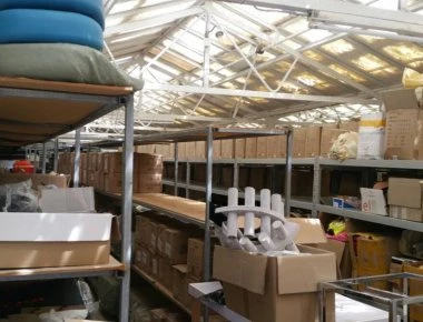 Σημαντική επιτυχία για το ΣΔΟΕ: Εντόπισε αποθήκη με χιλιάδες νοθευμένα ποτά (φωτο)